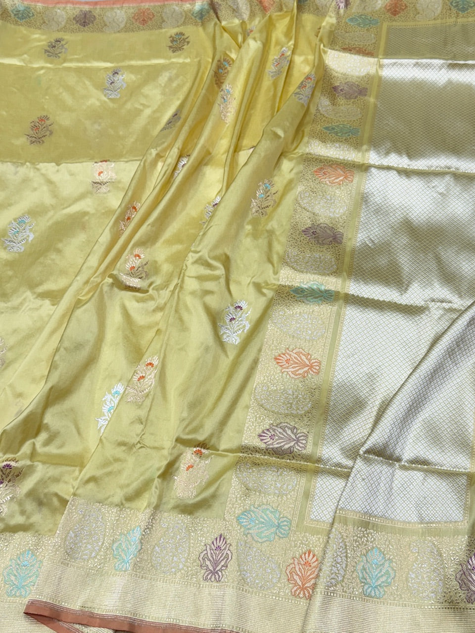 Lemon Yellow Handwoven Banarasi Pure Silk Saree