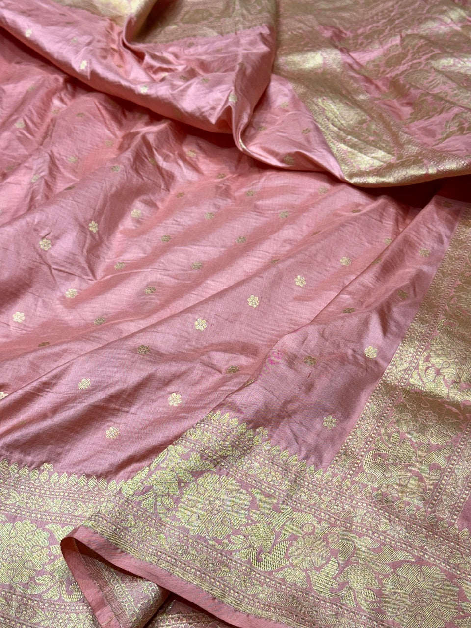 Onion Pink Pure Silk Saree