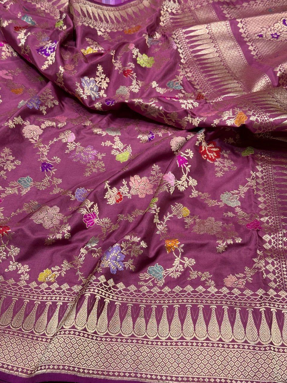 Handwoven Pure Banarasi Silk Saree