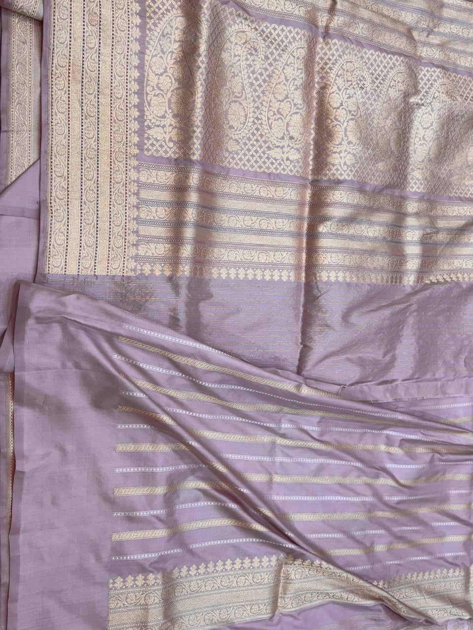 Lilac Rangkaat Handwoven Banarasi Saree