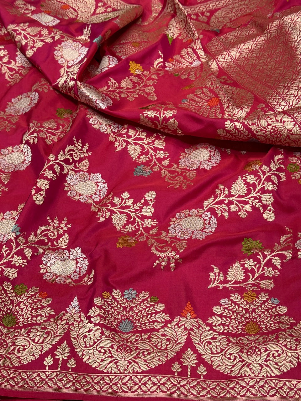 Apple red Handwoven Banarasi Silk Saree