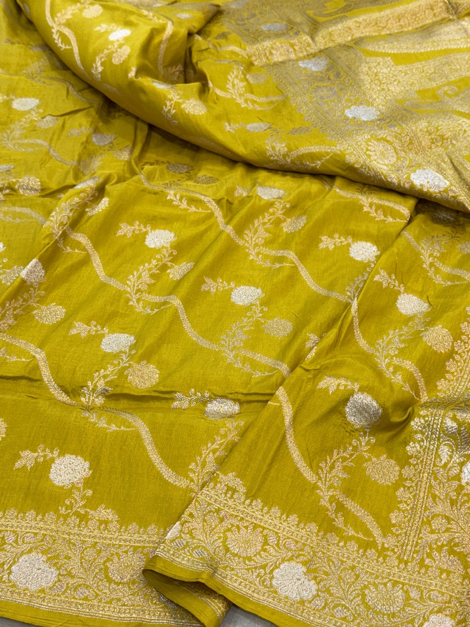 Lemon Yellow Sona Rupa Pure Silk Saree