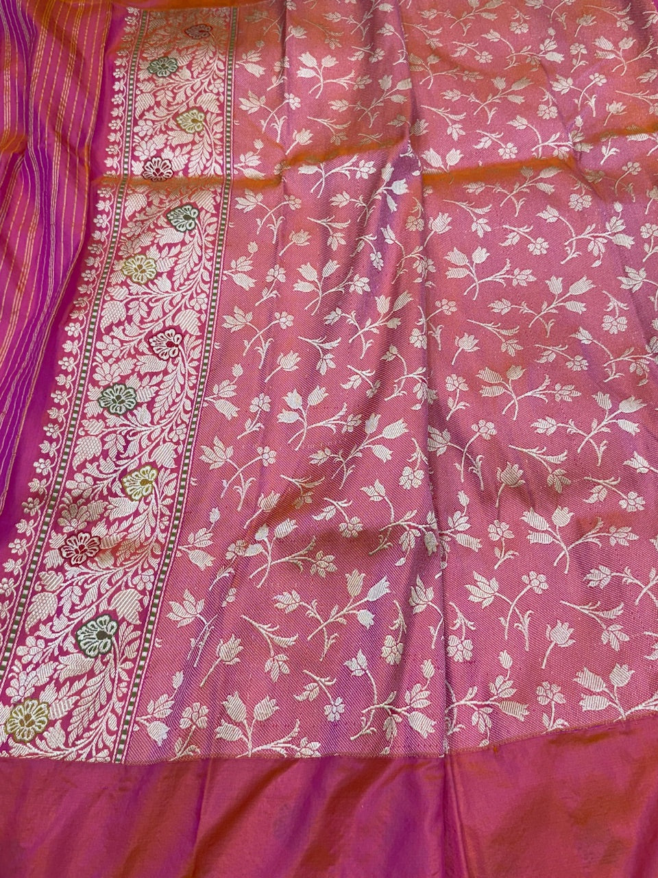 Handwoven Pure Ektara Banarasi Silk Saree