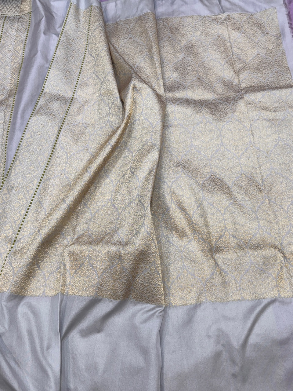 Lavender Ektara Handwoven Pure Banarasi Silk Saree