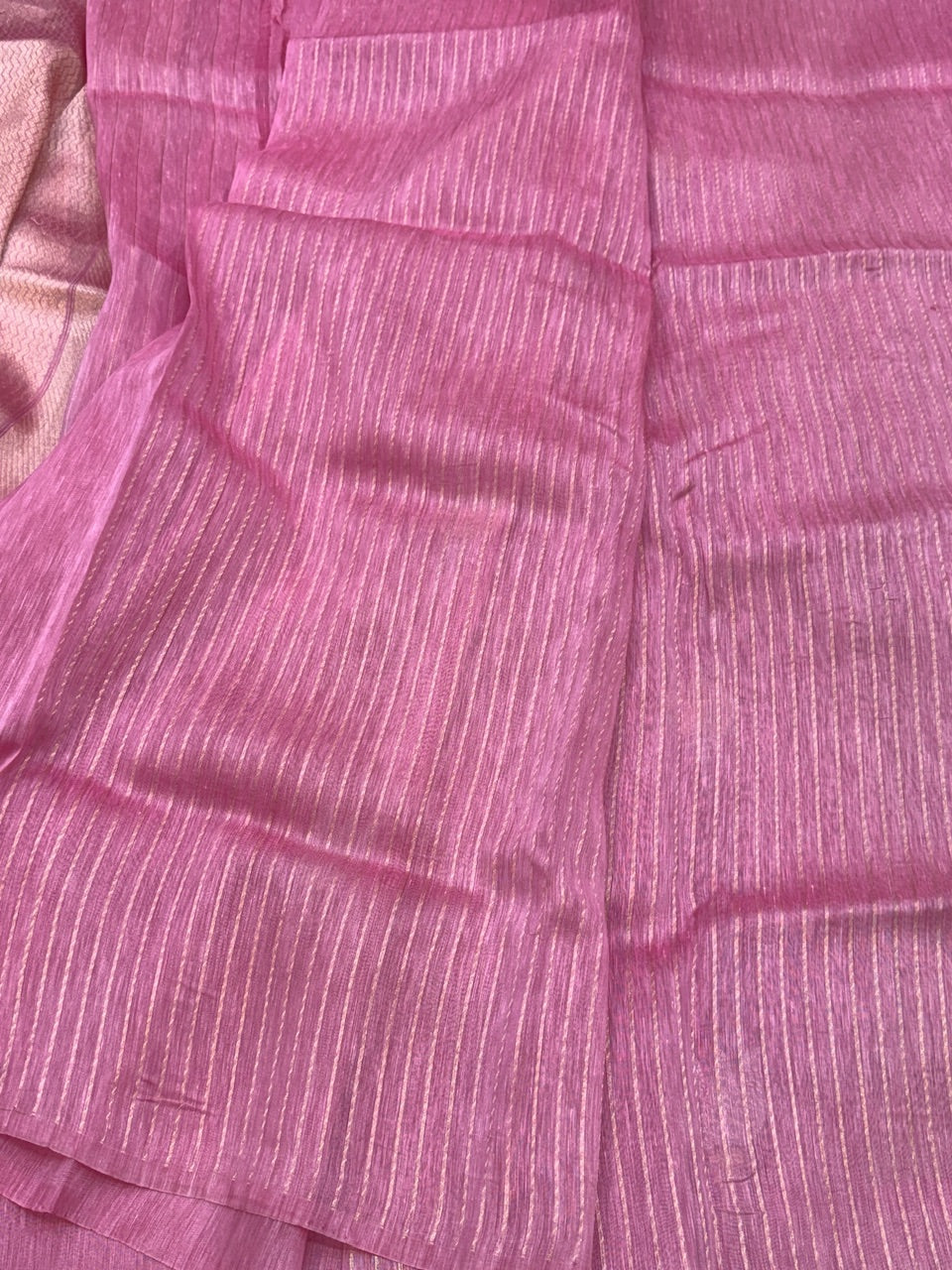 Handwoven Banarasi Pure Linen Silk Saree