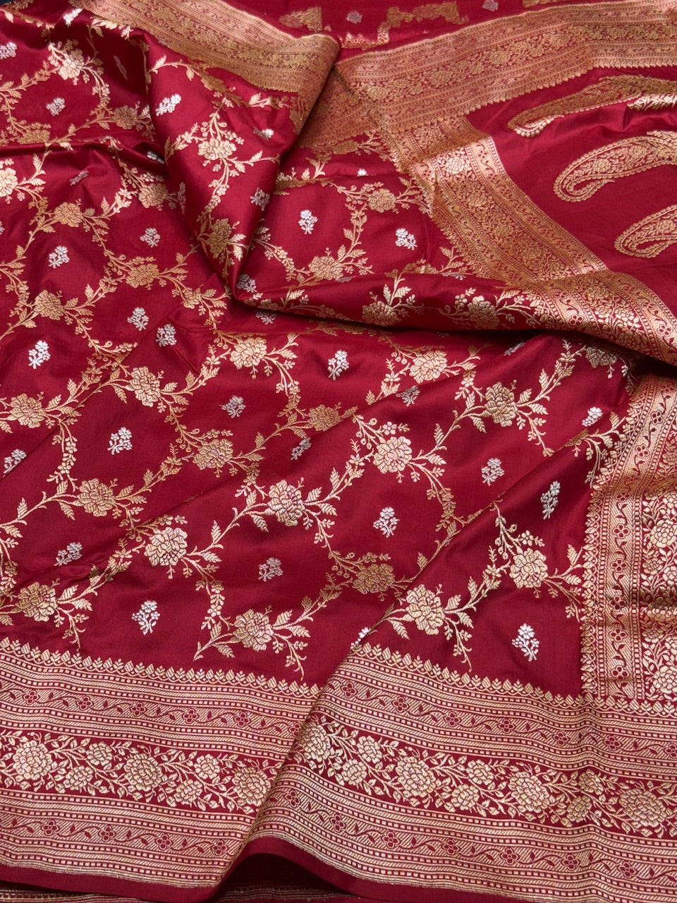 Handwoven Pure Banarasi Silk Saree