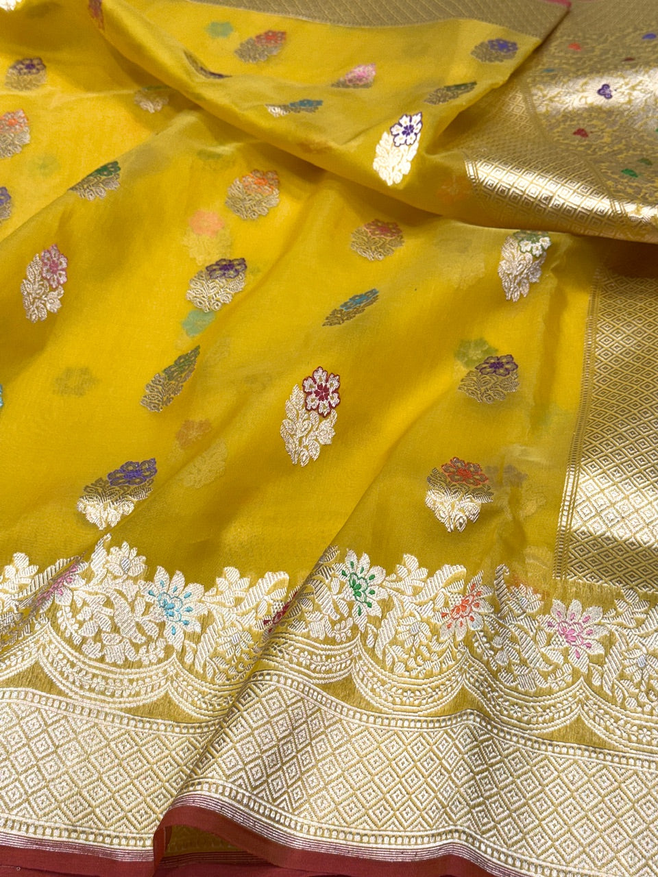 Handwoven Pure Banarasi Organza Saree