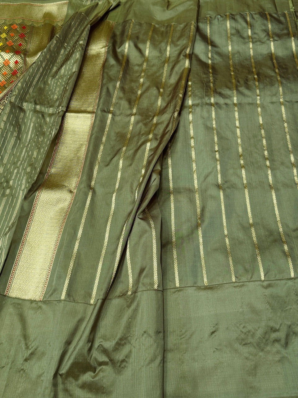 Navy Blue Handwoven Pure Ektara Organza Saree