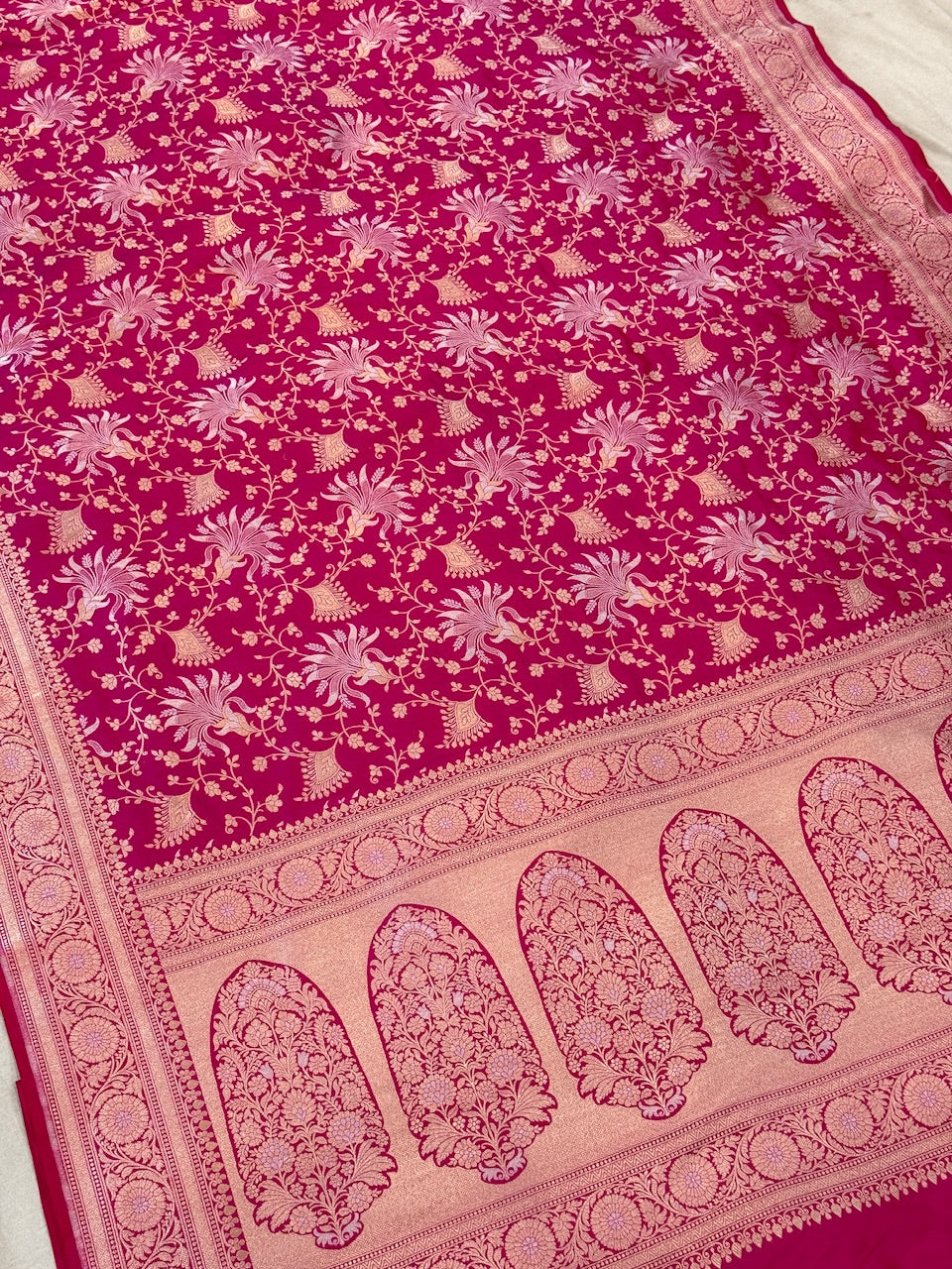 Banarasi Sona Rupa Pure Silk Saree – Gold & Silver Zari Cutwork in Pure Katan Silk