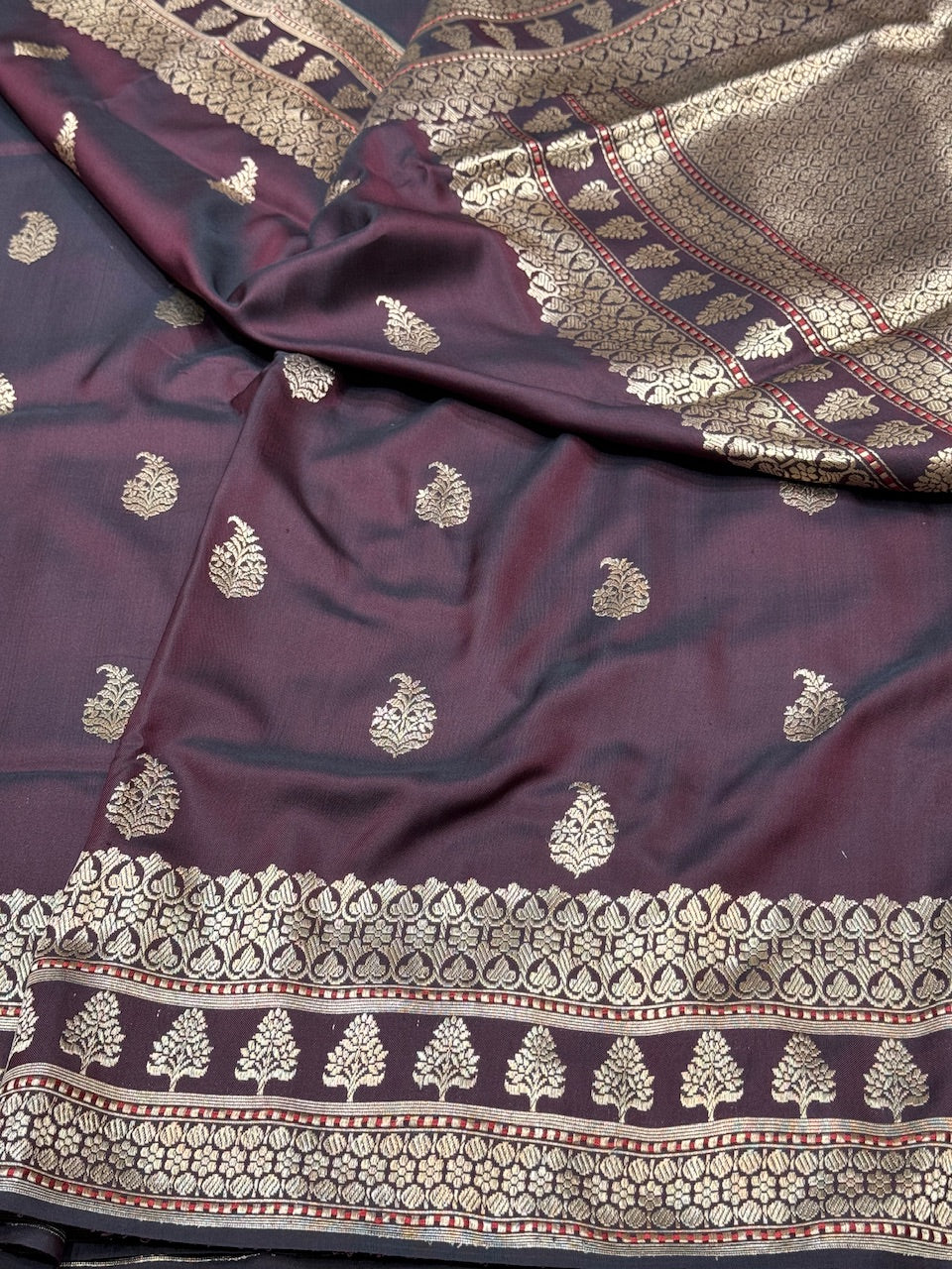 Wine Ektara Silk Handwoven Saree