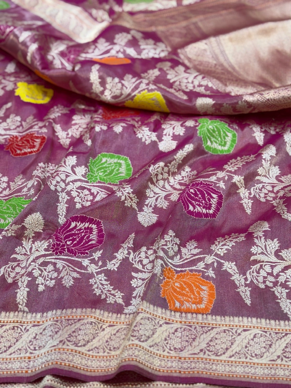 Gajiri Pink Handwoven Pure Tissue Saree