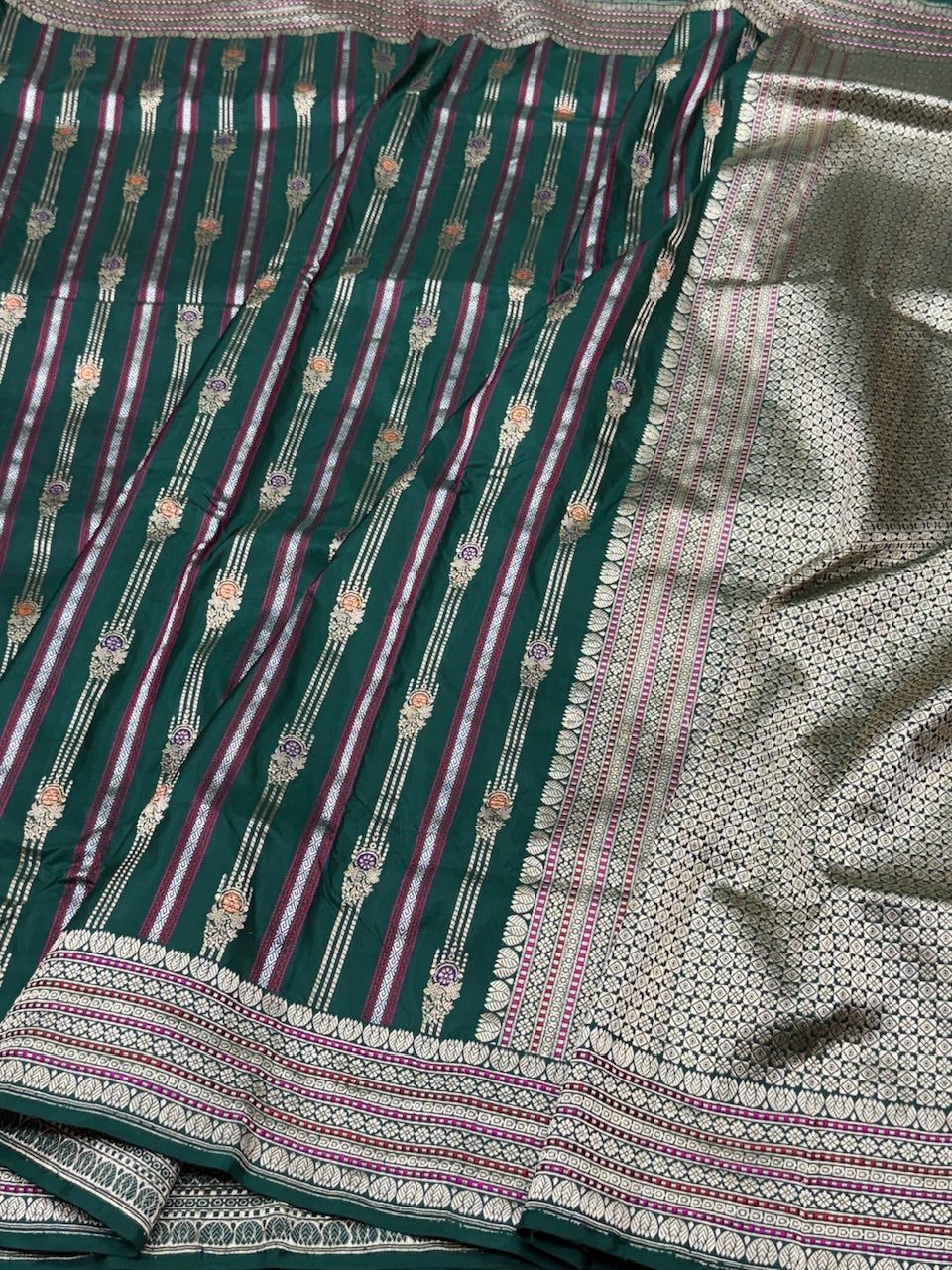 Bottle Green Handwoven Pure Banarasi Silk Saree