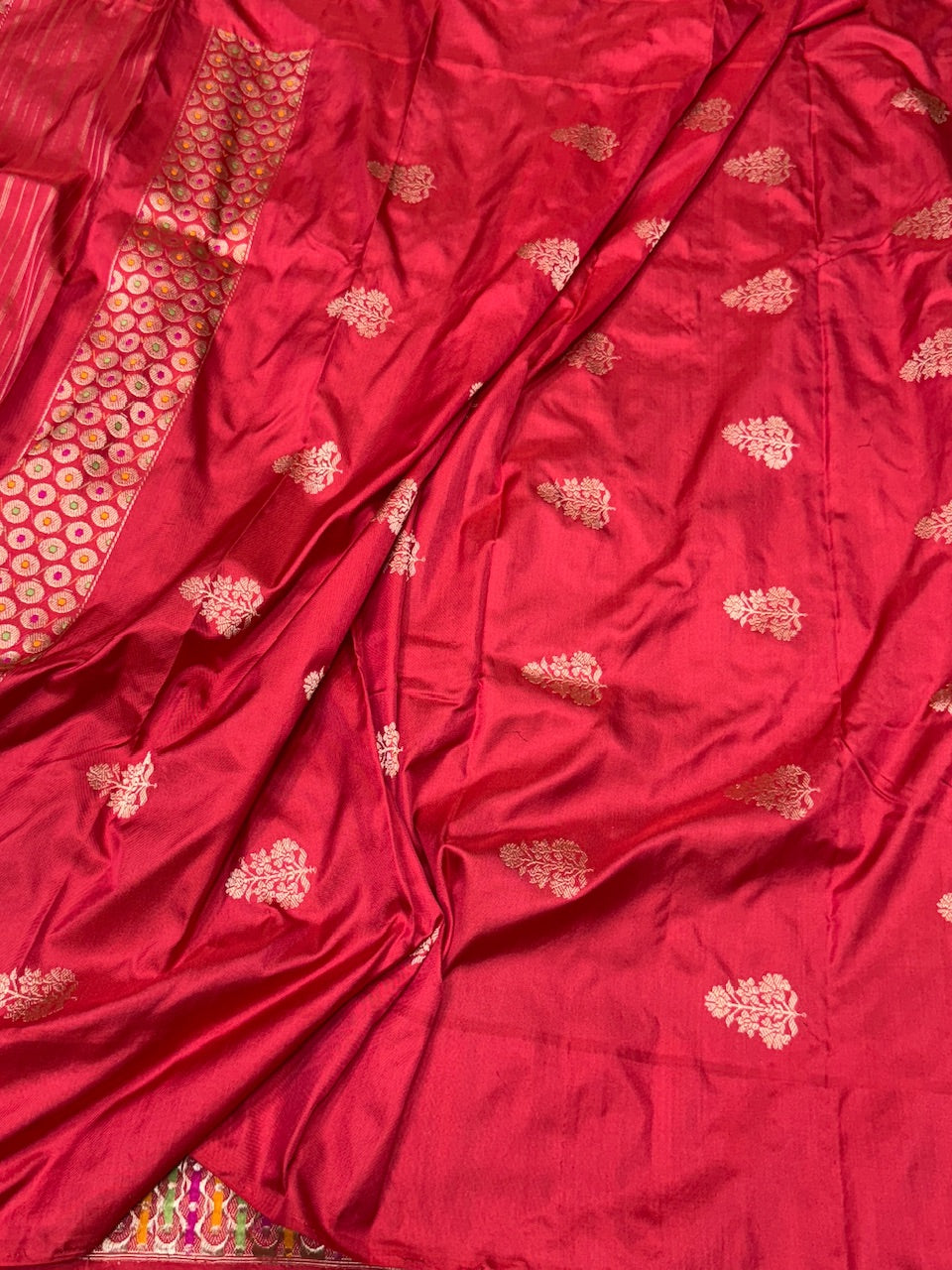 Olive Green Handwoven Ektara Pure Silk Saree