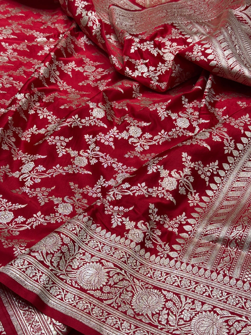 Red Handwoven Vintage Pure Banarasi Satin Silk Saree