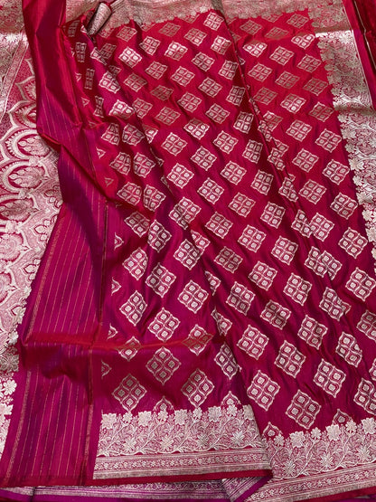 Red Handwoven Vintage Pure Banarasi Satin Silk Saree