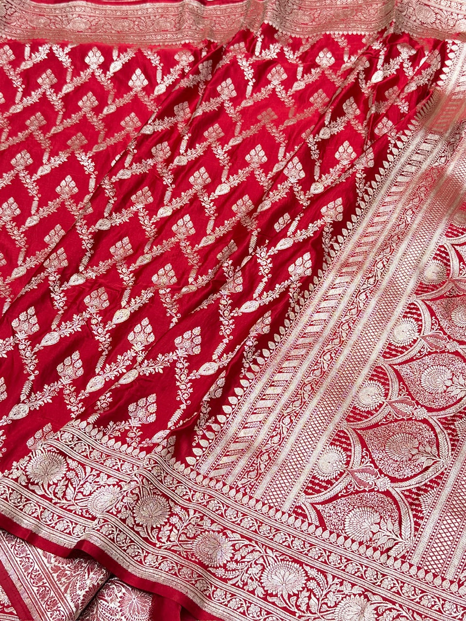 Red Handwoven Vintage Pure Banarasi Satin Silk Saree