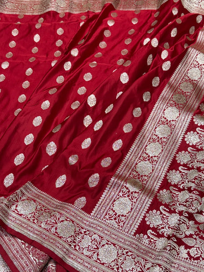 Red Handwoven Vintage Pure Banarasi Satin Silk Saree