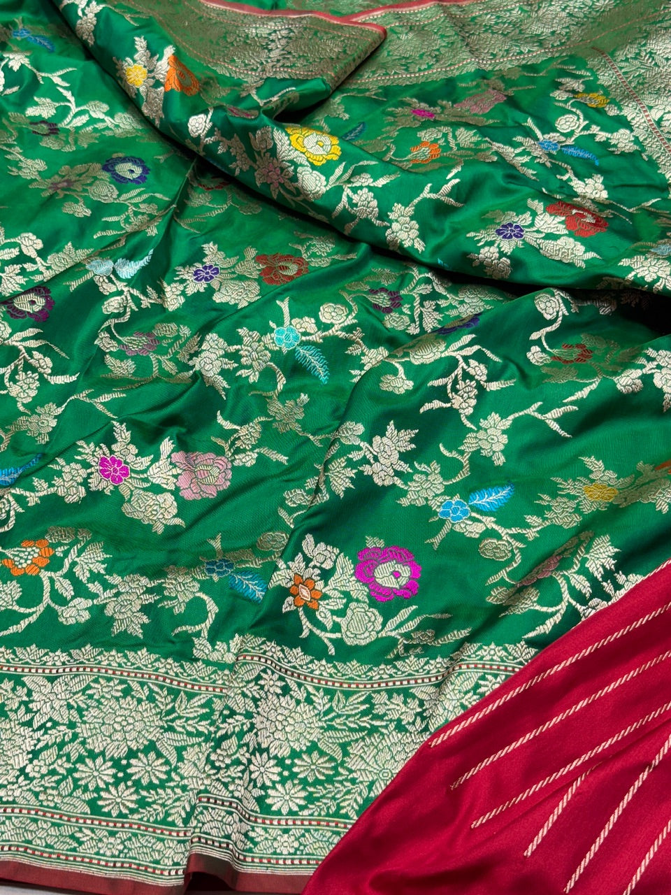 Green Handwoven Banarasi Ektara Pure Silk Saree
