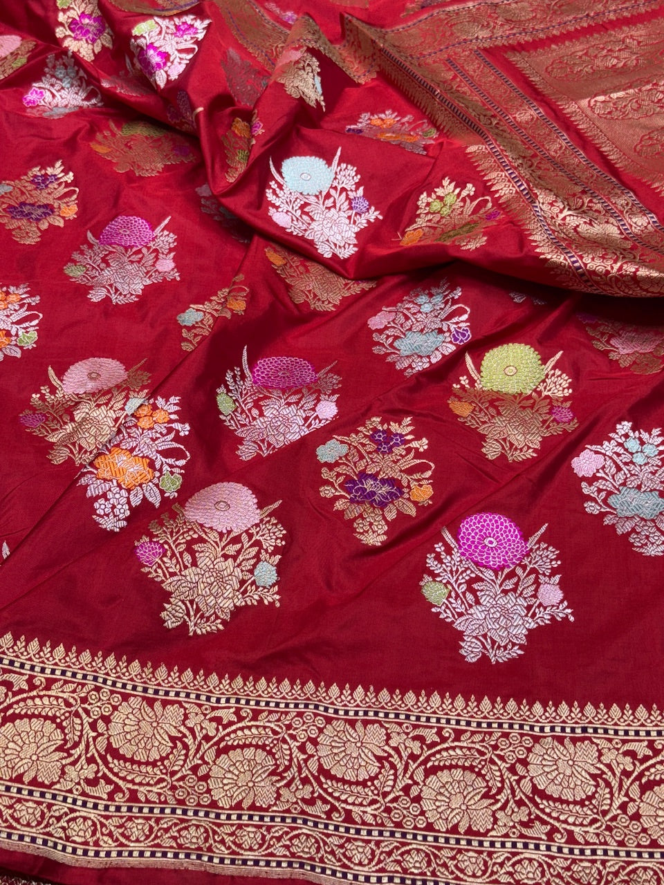 Red Handwoven Banarasi Pure Silk Saree