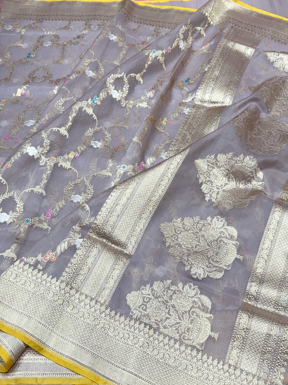 Mauve Handwoven Pure Banarasi Organza Saree