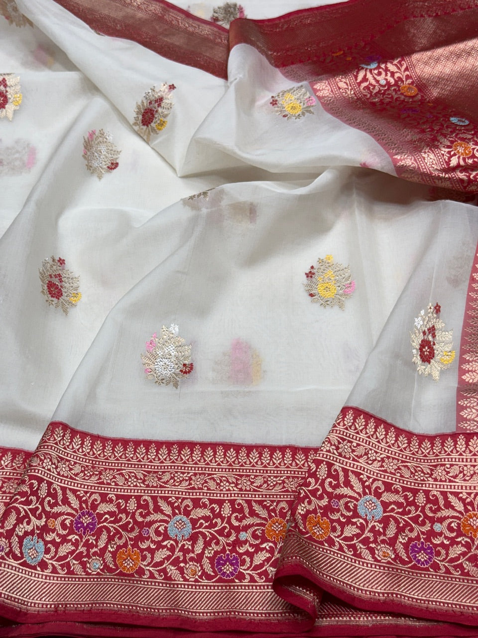 Ivory Handwoven Pure Banarasi Organza Saree