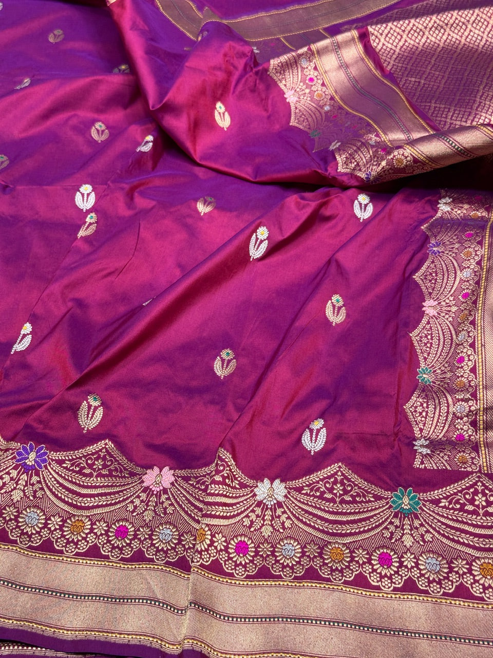 Magenta Pink Handwoven Pure Banarasi Silk Saree
