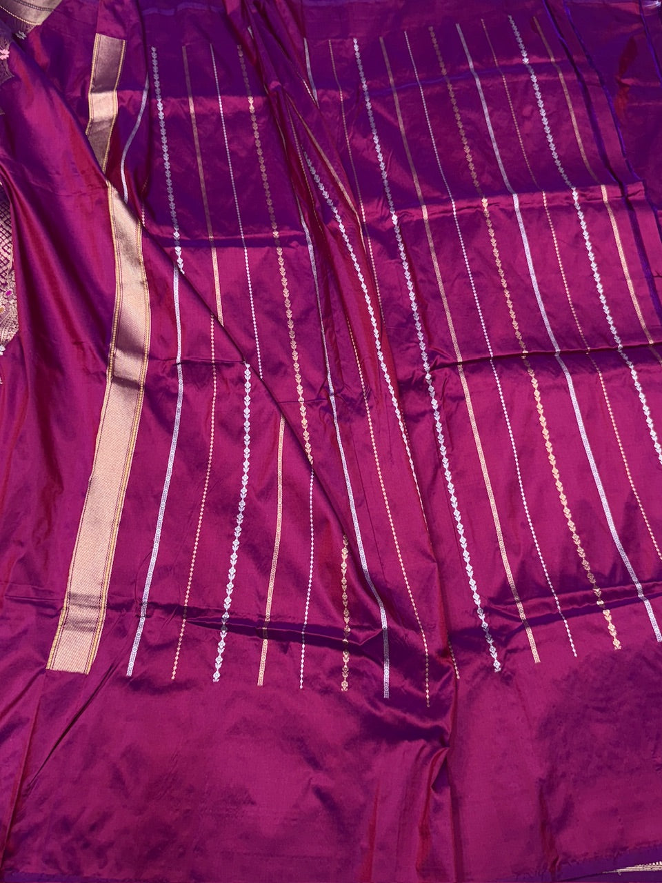 Magenta Pink Handwoven Pure Banarasi Silk Saree