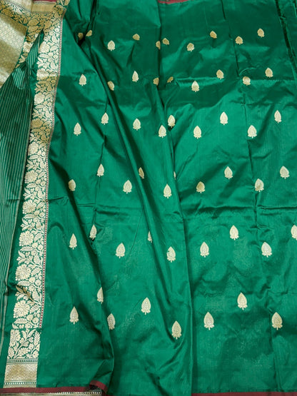 Bottle Green Handwoven Pure Banarasi Silk Saree