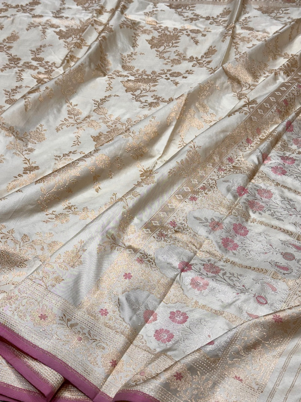 Pearl White Handwoven Banarasi Silk Saree