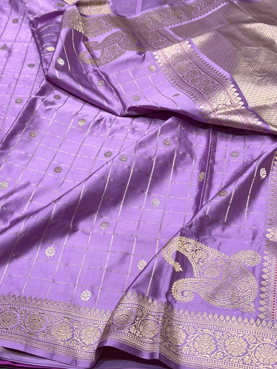 Lavender Handwoven Satin Silk Saree