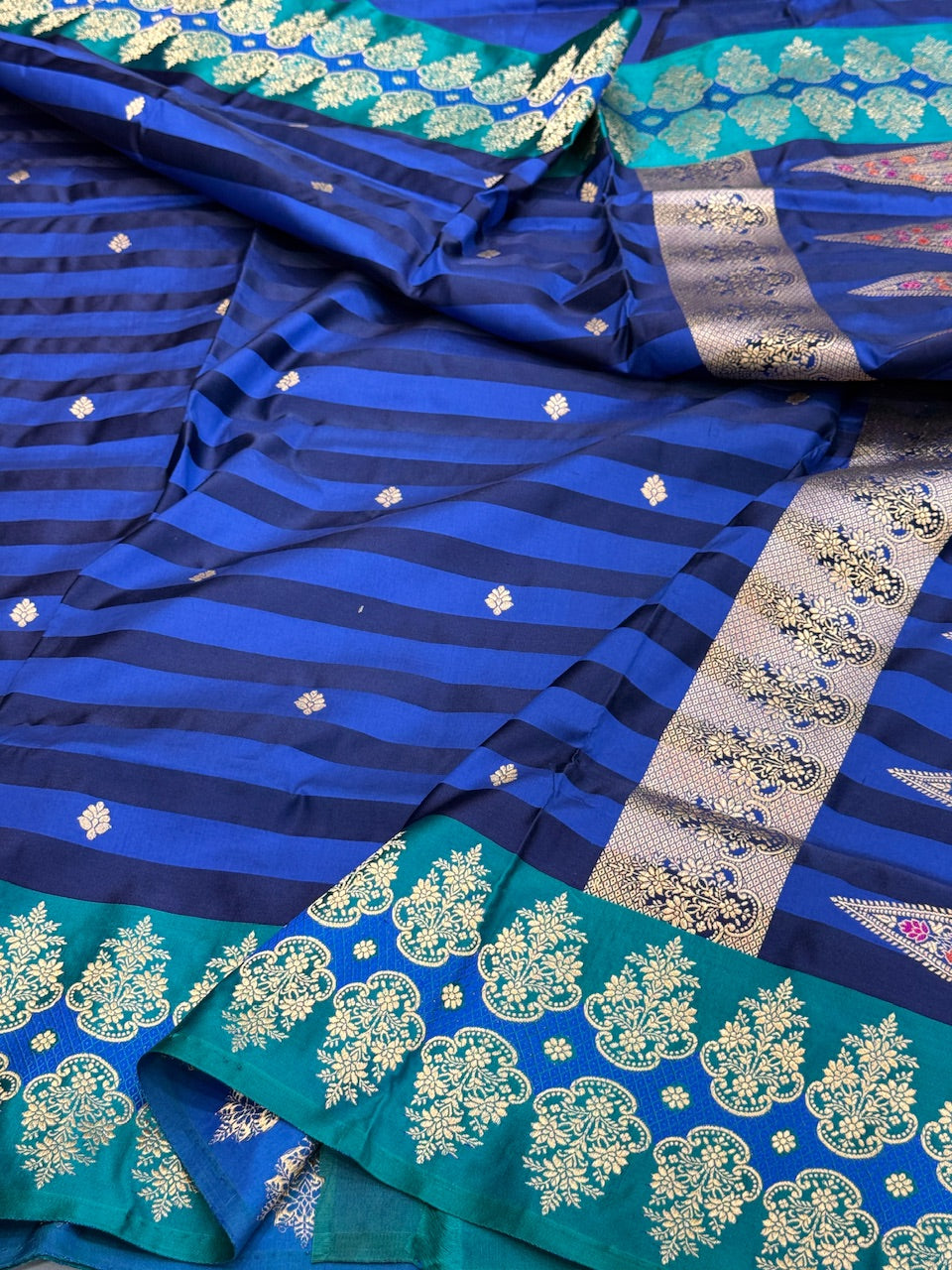 Handwoven Banarasi Satin Border Silk Saree
