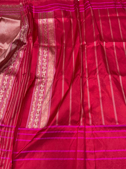 Red Handwoven Pure Banarasi Silk Saree