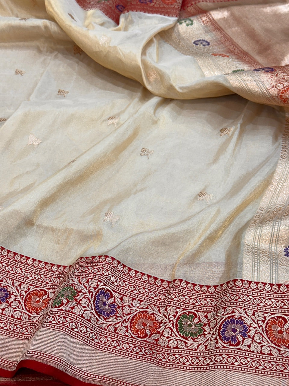 Handwoven Pure Banarasi Tissue Saree