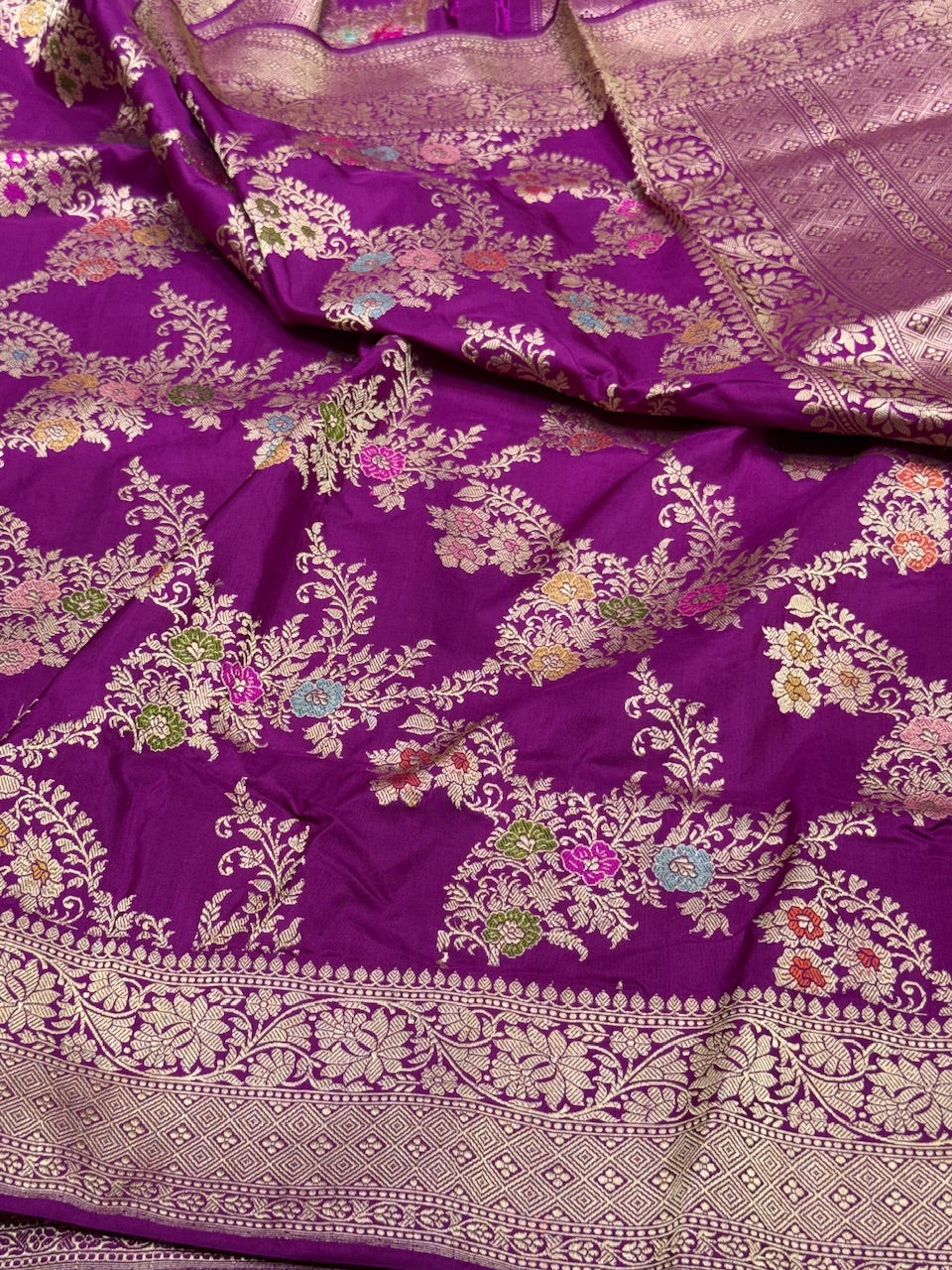 Magenta Pink Handwoven Pure Banarasi Silk Saree