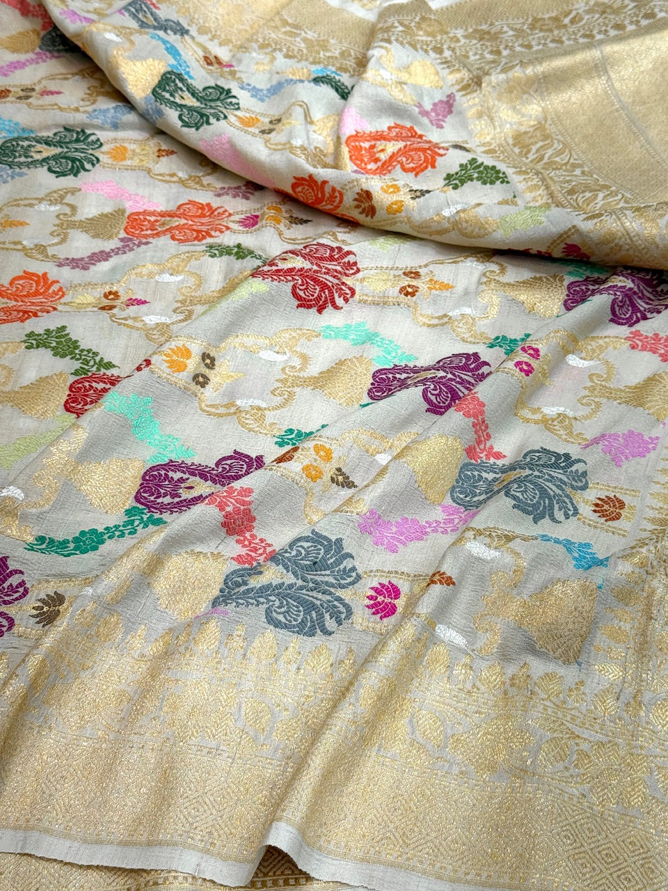 Ivory Handwoven Pure Tussar Georgette Saree