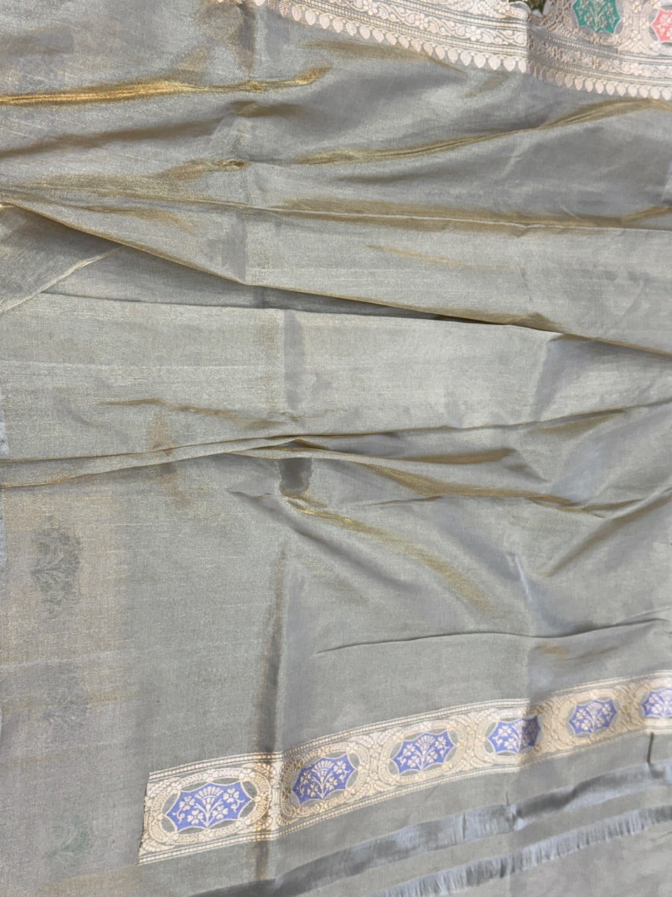 Handwoven Pure Banarasi Tissue Saree