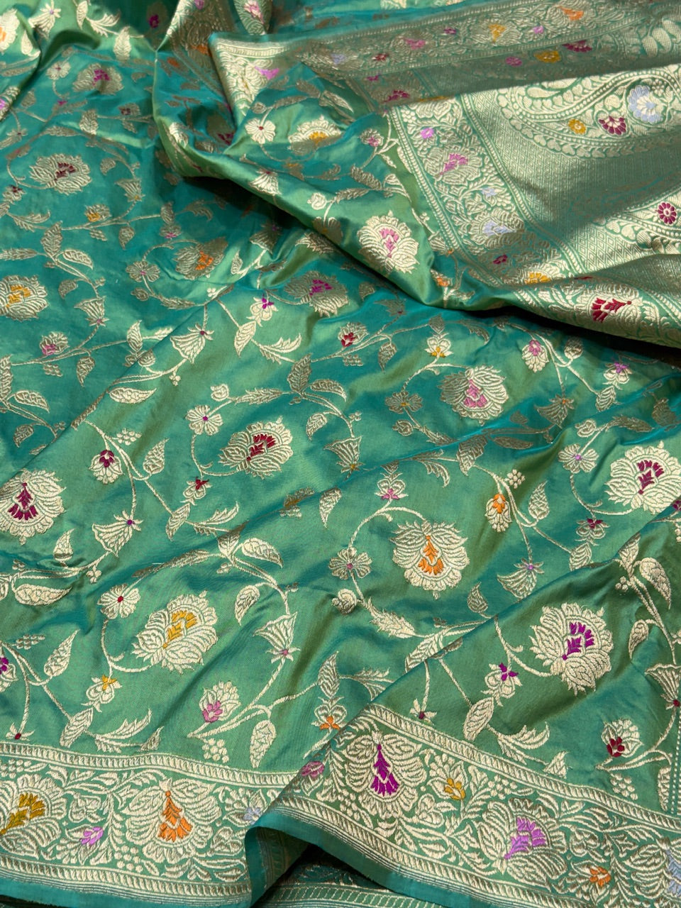 Handwoven Pure Banarasi Silk Saree