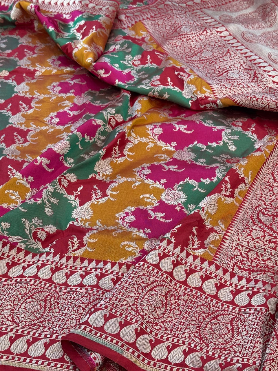 Red Rangkaat Pure Silk Saree