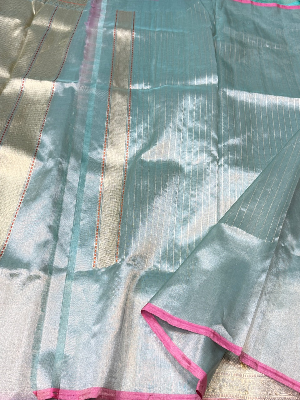 Handwoven Banarasi Pure Tissue Saree