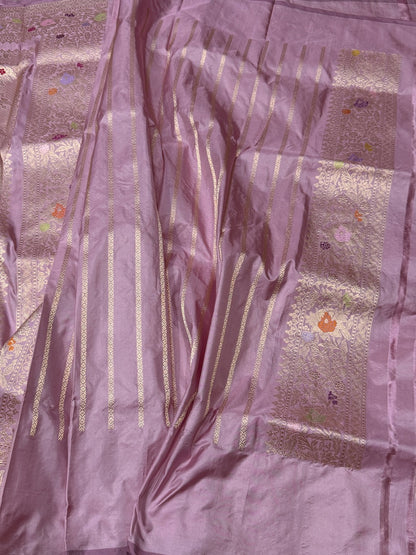 Lilac Handwoven Pure Banarasi Silk Saree