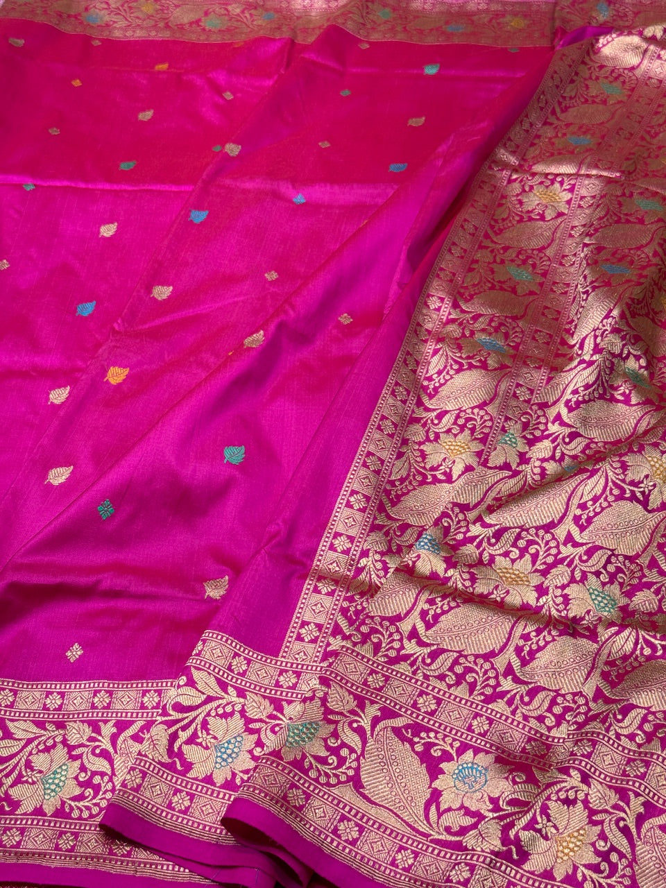 Rani Pink Handwoven Pure Banarasi Silk Saree