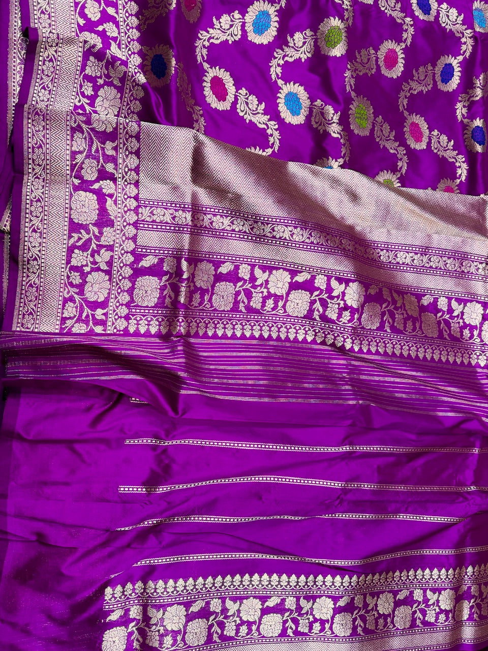 Magenta Handwoven Banarasi Saree