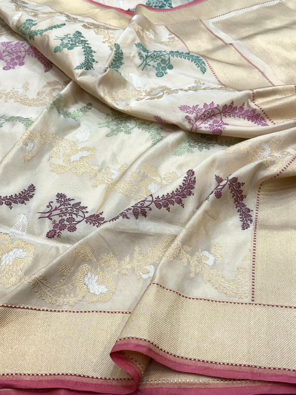 Ivory Handwoven Pure Banarasi Tissue Saree