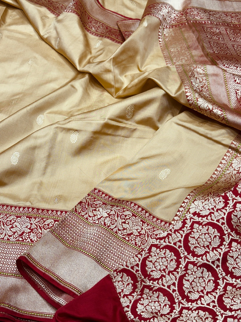 Beige Handwoven Banarasi Ektara Pure Silk Saree