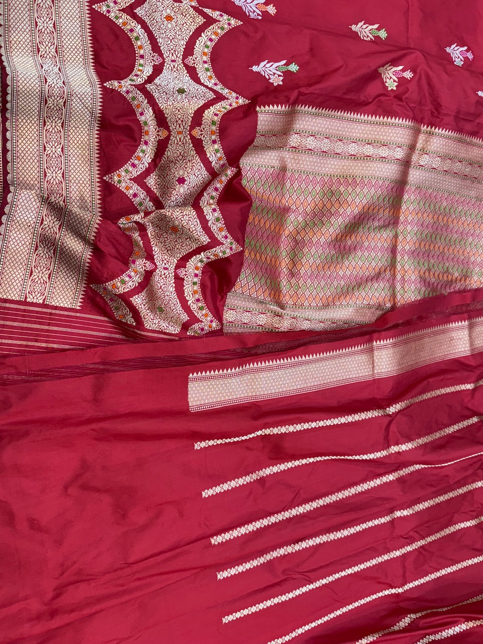 Red Handwoven Banarasi Silk Saree