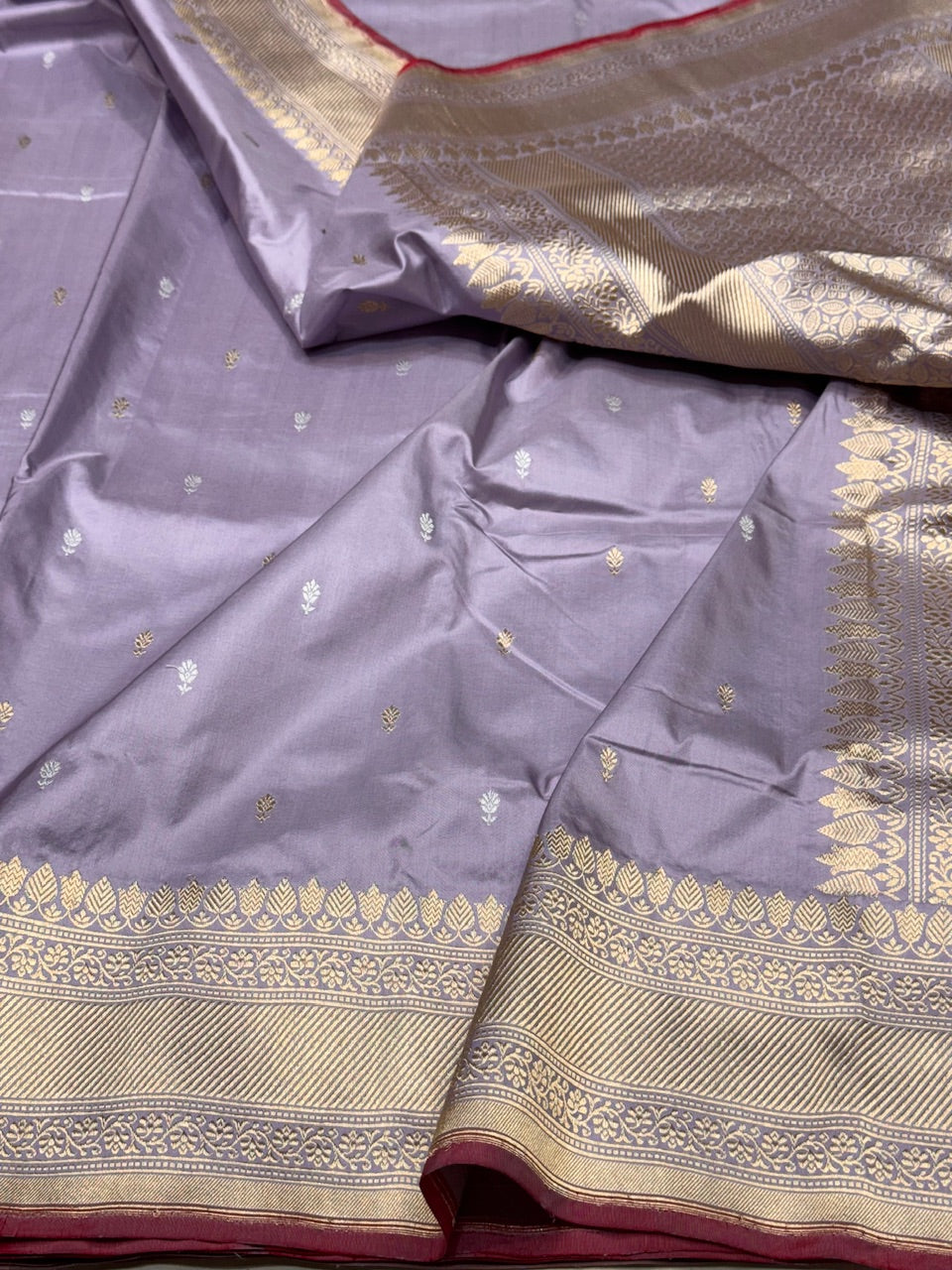 Lavender Handwoven Banarasi Silk Saree