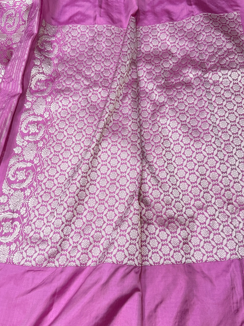 Gajiri Pink Handwoven Ektara Pure Banarasi Silk Saree