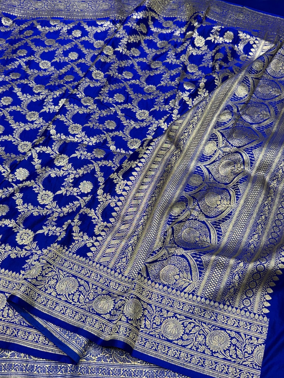 Royal Blue Handwoven Vintage Pure Banarasi Satin Silk Saree