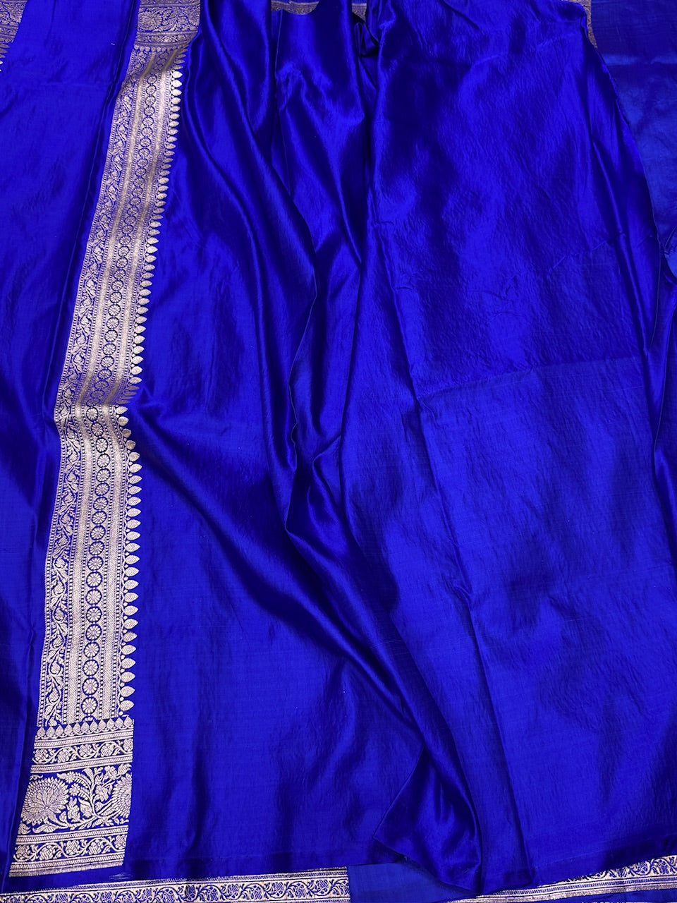 Royal Blue Handwoven Vintage Pure Banarasi Satin Silk Saree
