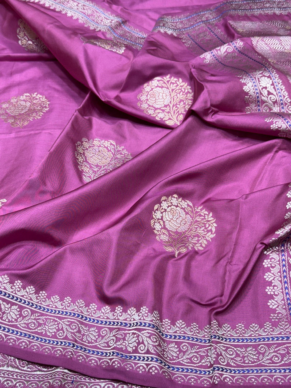 Gajiri Pink Ektara Handwoven Pure Banarasi Silk Saree